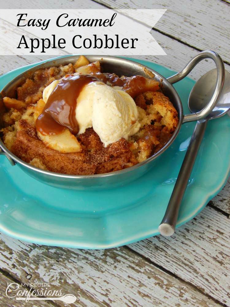 Easy Caramel Apple Cobbler- This Caramel Apple Cobbler recipe is the best homemade cobbler and it's so easy to make! 