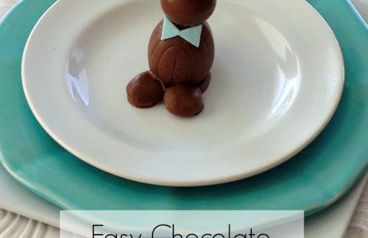 Easy Chocolate Easter Bunnies are a fun and easy treat to make with the kids for Easter. Instead of coloring Easter eggs this year, give these adorable bunnies a try. Not only are they super cute and fun to make, they are delicious too!