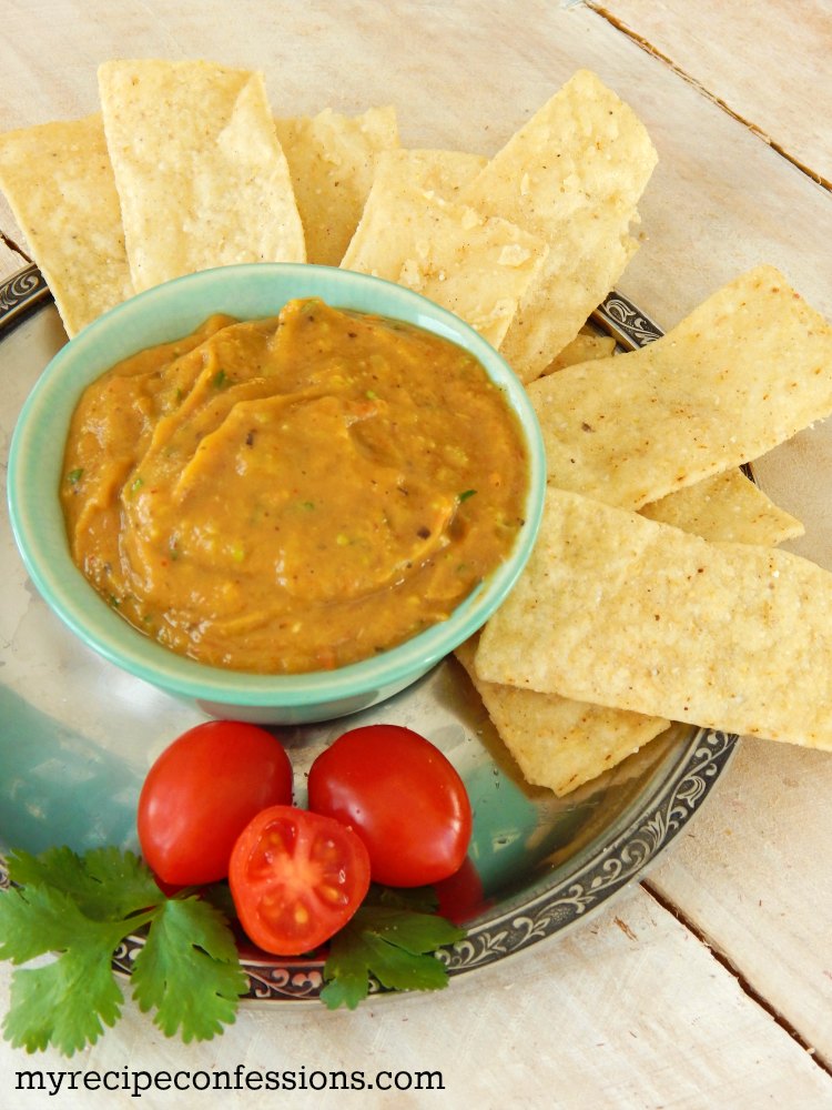 Creamy Avocado Salsa is a dip that can be enjoyed all year long! Trust me, you will get asked for the recipe over and over again. It can shine alongside any appetizers. It also makes a great side dish for your favorite Mexican dinner. 