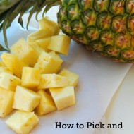 How to Pick and Cut a Pineapple