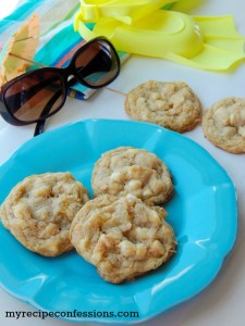 Tropical-White-Chocolate-Chip-Cookies-