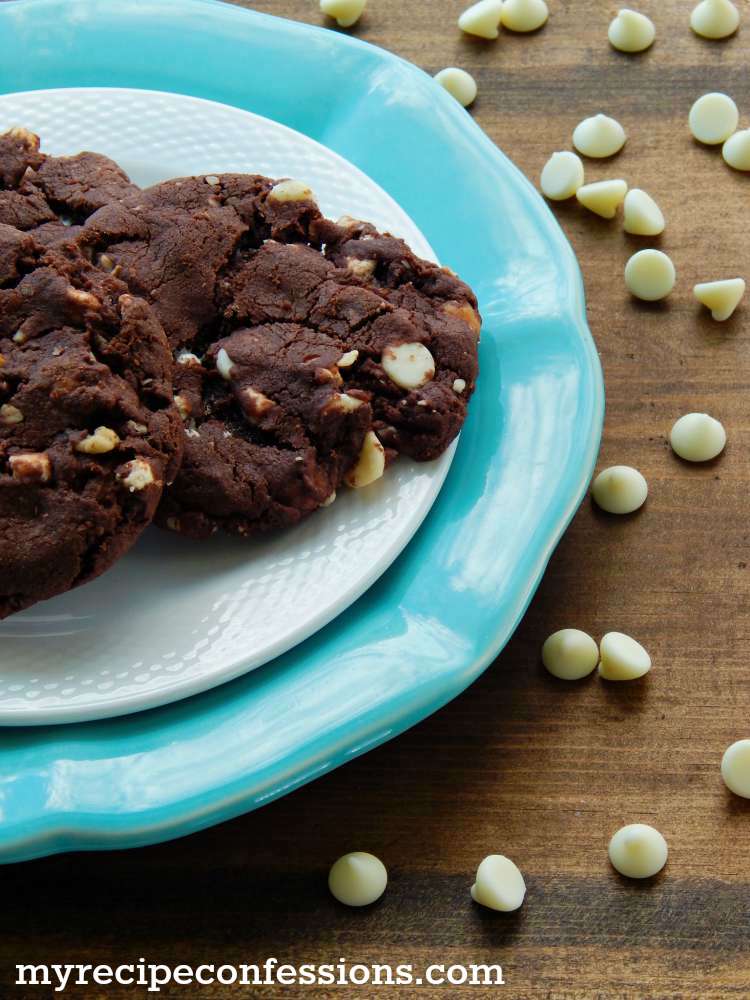 Soft-and-Chewy-Rocky-Road-Cookies-
