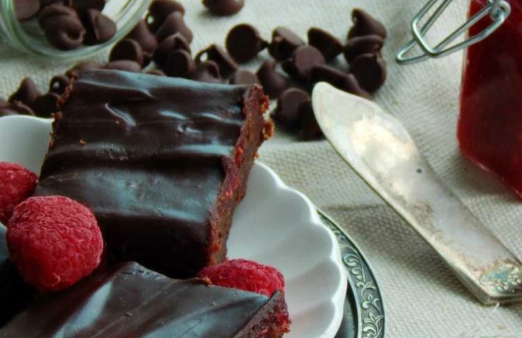 Gourmet Raspberry Brownies with Raspberry Ganache