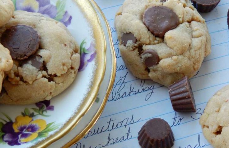 Peanut Butter Cup Cookies