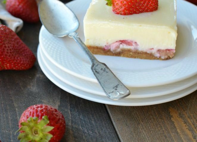 Strawberries & Cream Bars